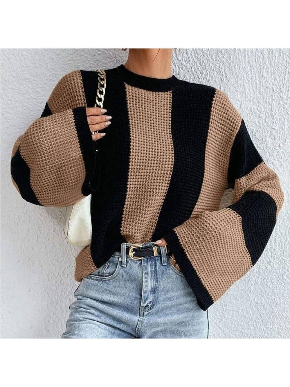 Crosa - Round Neck Color-Block Knit Sweater: BROWN / One Size